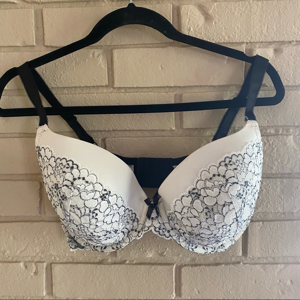 Victorias Secret Womens Size 32DDD Dream Angels Perfect Coverage Lace Bra